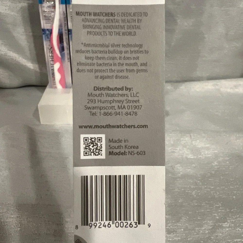 Doctor Plotkas Mouth Watchers Antimicrobial Soft Bristle youth Toothbrush pink